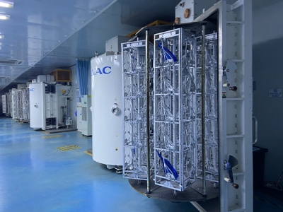 真空(kōng)鍍膜車(chē)間